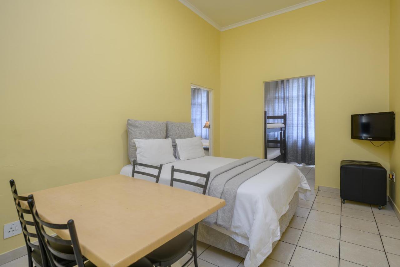 Ushaka Holiday Apartments Durban Exteriör bild